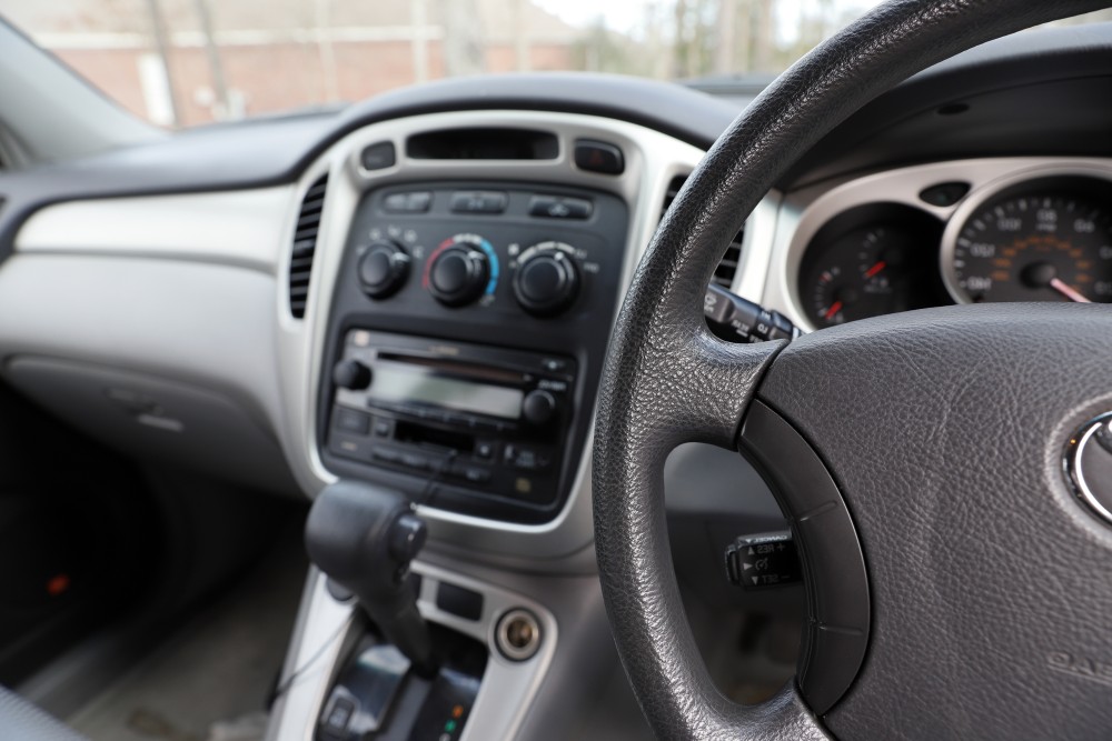 Van Features